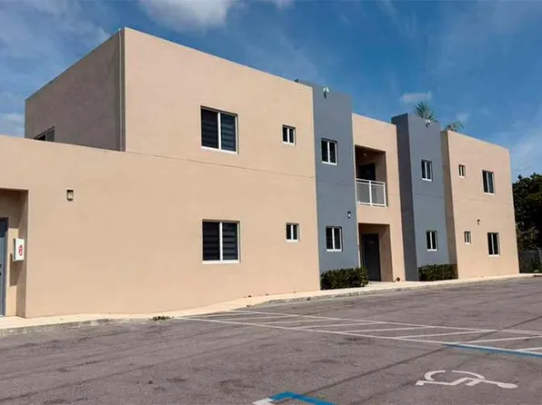 811 E 52nd St, Hialeah, FL