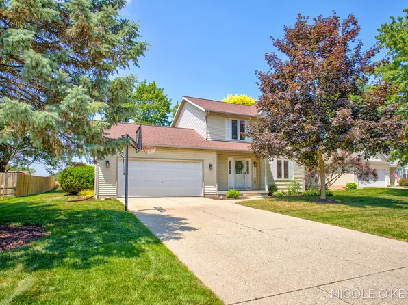 7745 Worthing Ct SW, Byron Center, MI 49315