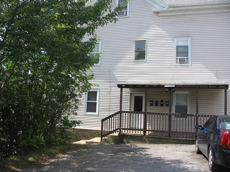 Sawin Ave — Photo 12