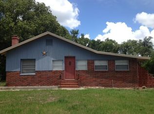23 E Morningview Dr, Eustis, FL 32726