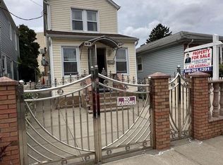 11734 132nd St, South Ozone Park, NY 11420