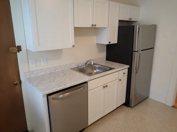 14 Norumbega Ter #2, Waltham, MA 02453