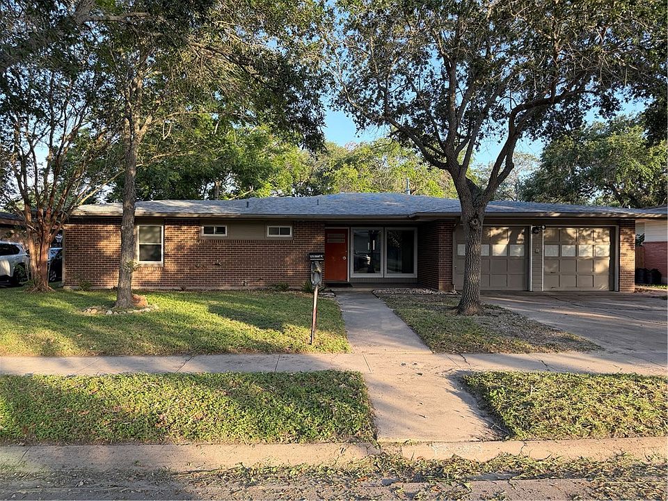 1st image of 525 Grant Pl