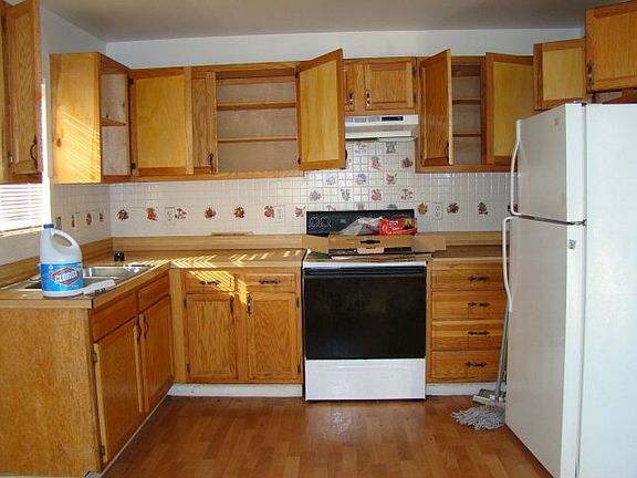 4th image of 1821 Tillman Ave