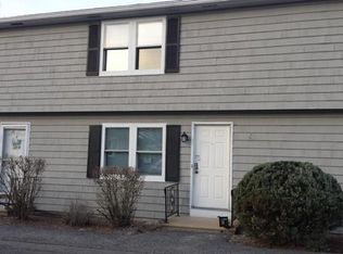 270 Sunderland Rd APT 5, Worcester, MA 01604