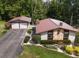 1510 Robinson Hill Rd, Endwell, NY 13760