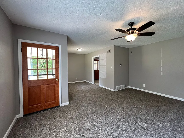 3465 Obion Dr — Photo 4