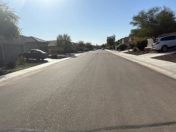 4th image of 21671 E Founders Rd