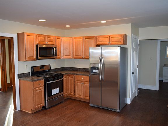 4th image of 326 N Delsea Dr