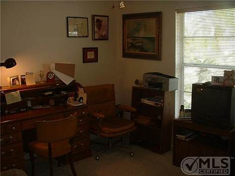 5th image of 5464 Crystal Anne Dr
