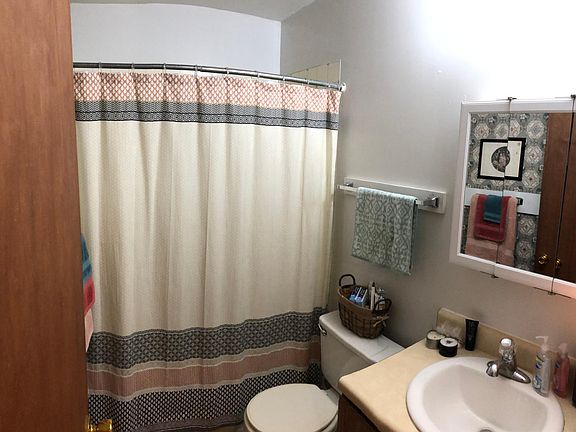 4th image of 306 N William St APT 103