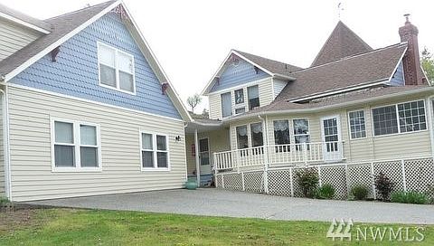 1st image of 438 Sea Breeze Way