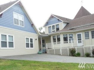 438 Sea Breeze Way, Oak Harbor, WA 98277