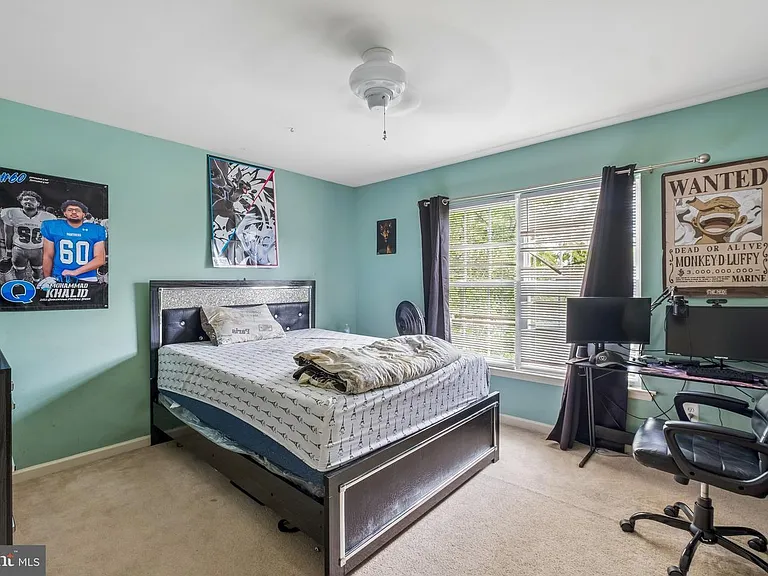 211 Tollgate Rd — Photo 18