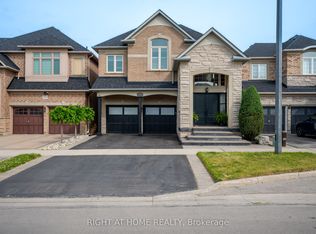 4789 Thomas Alton Blvd, Burlington, ON L7M0K4