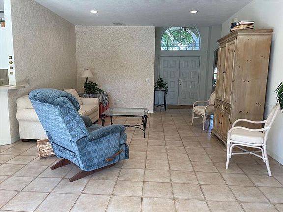 5th image of 8034 Arcadian Ct