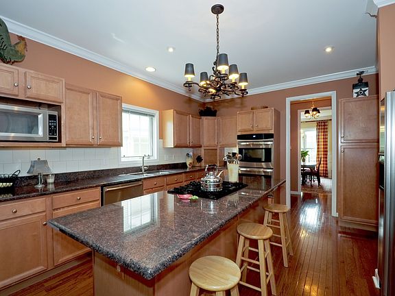 5th image of this home