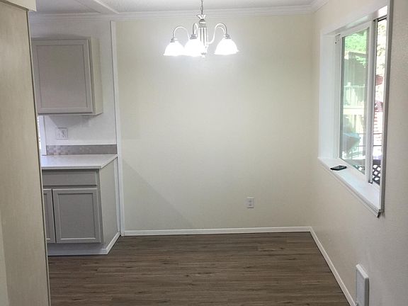 5th image of 2816 Garden Ct APT D