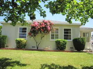 8806 Chimineas Ave, Northridge, CA 91325