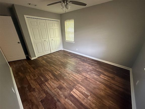 2nd image of 300 S Joyce St