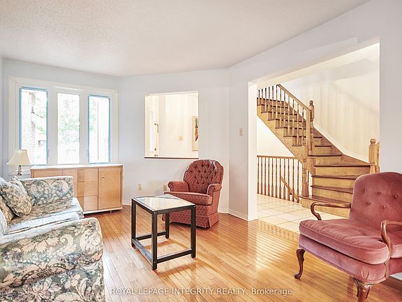 5th image of 51 Havenhurst Cres