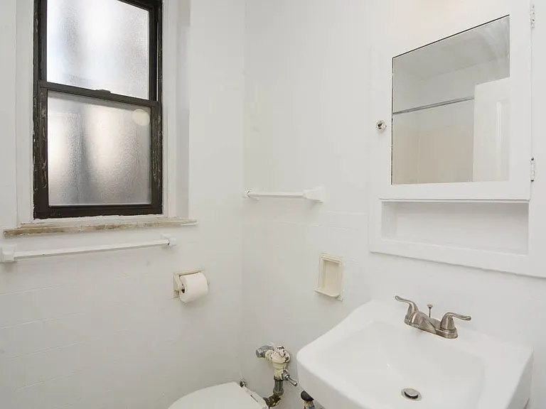 3335 W Diversey Ave #631 — Photo 12
