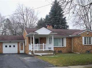 927 Michigan Ave, Adrian, MI 49221