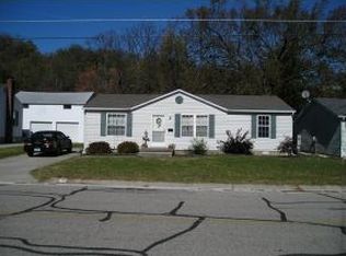46 Glenn Dr, Lawrenceburg, IN 47025