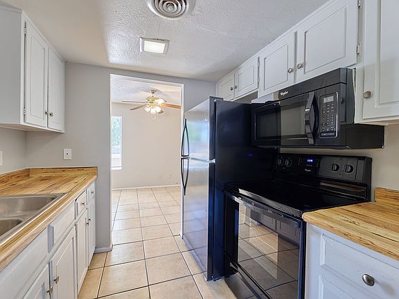 3rd image of 7126 N 19th Ave Unit 142