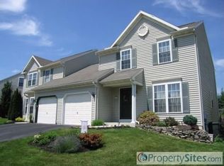 1013 Christina Dr, Leesport, PA 19533
