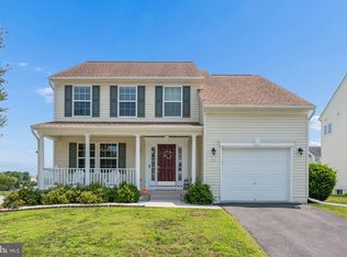 262 Hughs Rd, Charles Town, WV 25414