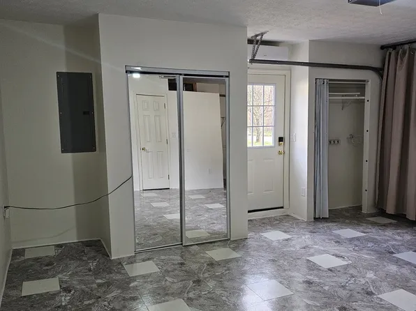 233 Whistle Way, Locust Grove, GA 30248