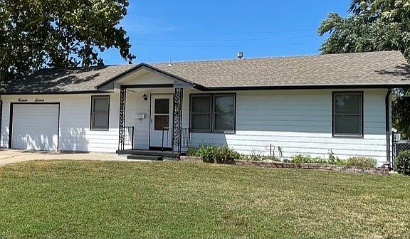 2nd image of 1416 Ponca Ave