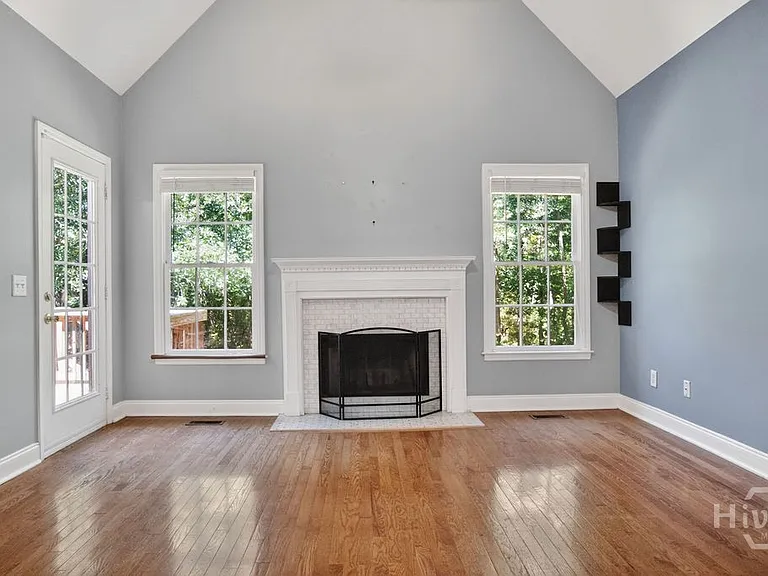 354 E Creek Bnd — Photo 18