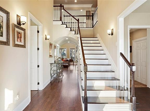 3rd image of 6555 Milne Blvd