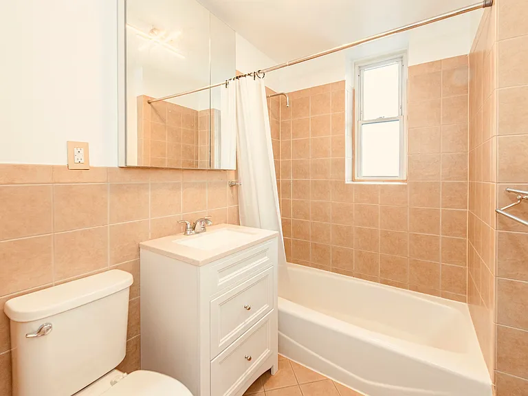6405 Boulevard E #B1 — Photo 15