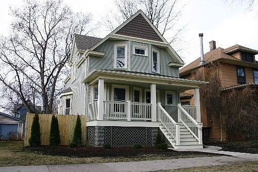 1st image of 1017 Clarence Ave