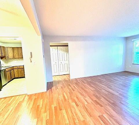 3rd image of 1775 Sherman Dr