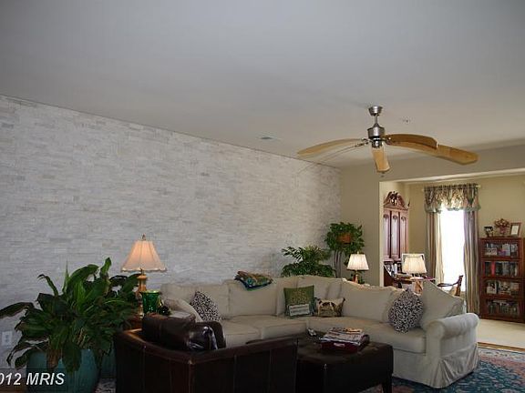 2nd image of 7927 Crescent Park Dr #142