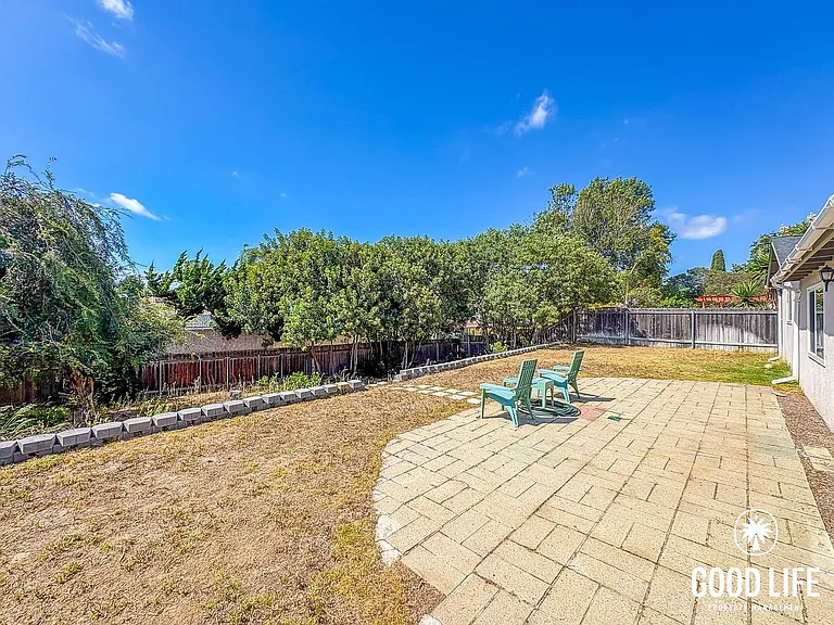 579 Gold Dr — Photo 23