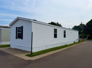 609 N Morton St #13, Saint Johns, MI 48879