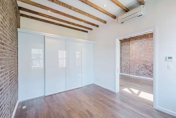 Rented by Places NYC | media 16