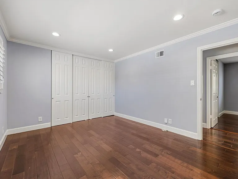 2464 Aram Ave — Photo 10