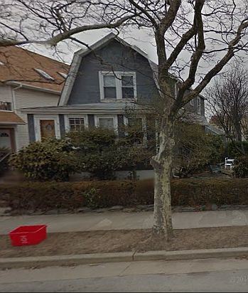 2nd image of 645 E Walnut St