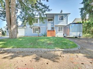 22218 Cedarview Dr E, Bonney Lake, WA 98391