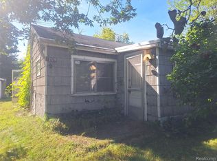 1209 Dandy St, Cadillac, MI 49601