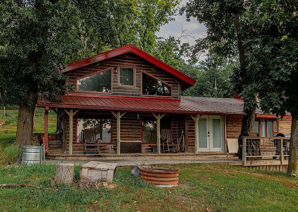 1st image of 34033 Blackberry Ridge Rd