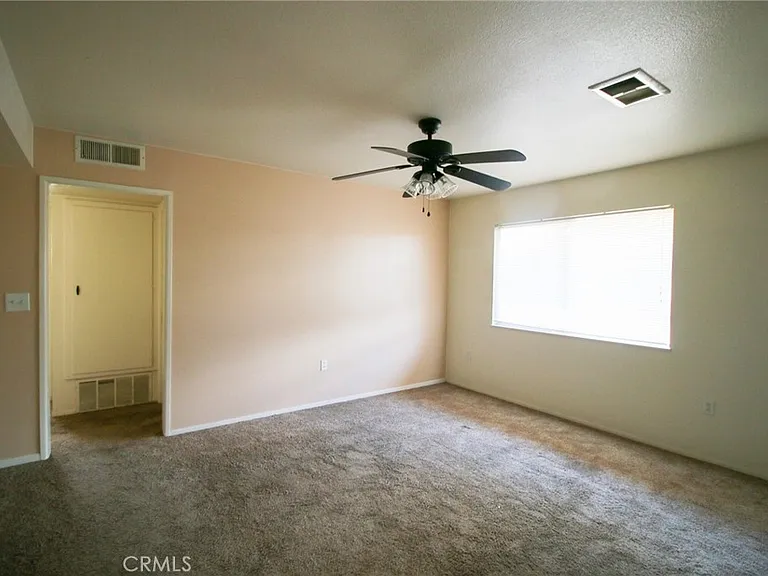 26401 Cedar Crest Dr — Photo 8