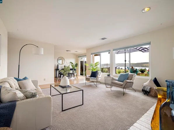 1196 Grove Cir, Benicia, CA 94510