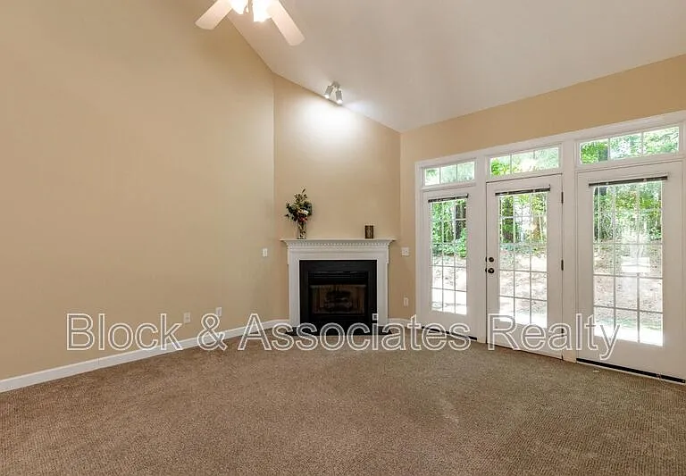 2007 White Pond Ct — Photo 10